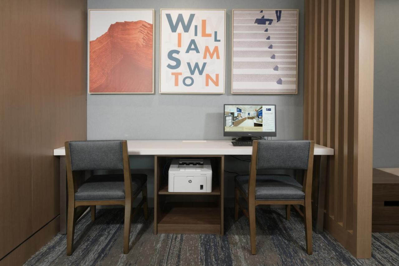 Holiday Inn Express & Suites - Williamstown - Glassboro By Ihg Kültér fotó