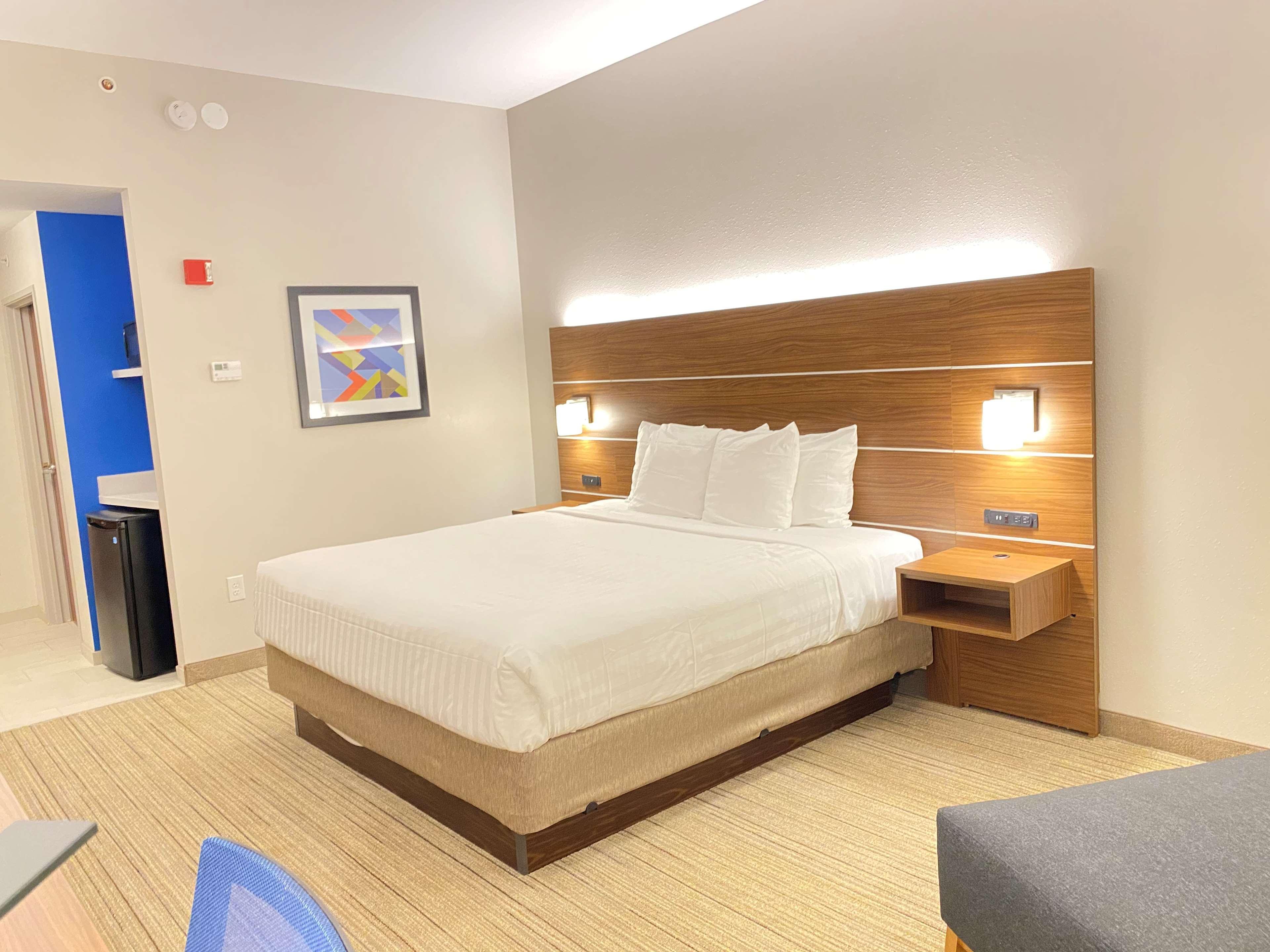 Holiday Inn Express & Suites - Williamstown - Glassboro By Ihg Kültér fotó